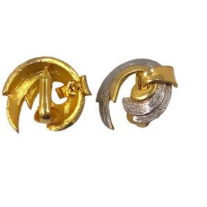 Vintage Gold/Silver Tone Swirls Clip On Earrings